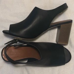 Black peep toe heels